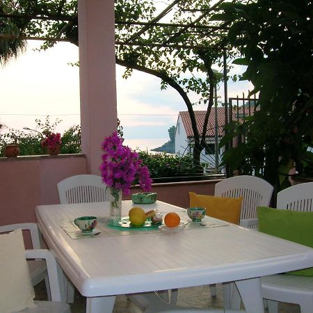 Comfortable Apartment In Maratea With Sea View 95 M² + Parking 외부 사진