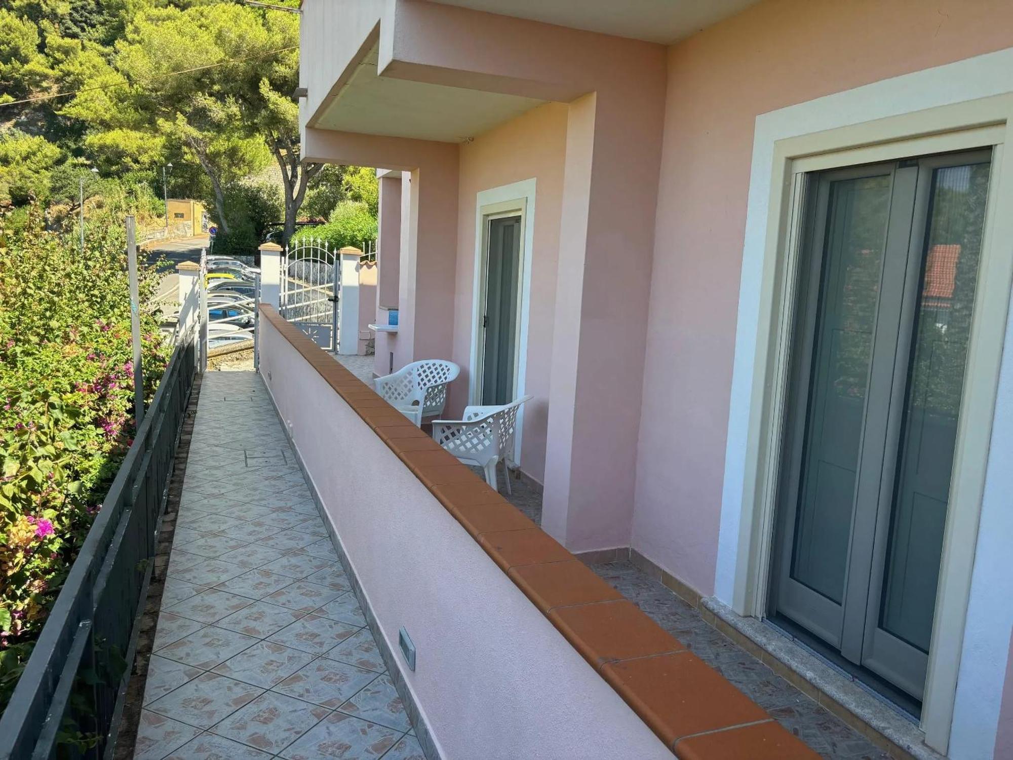 Comfortable Apartment In Maratea With Sea View 95 M² + Parking 외부 사진